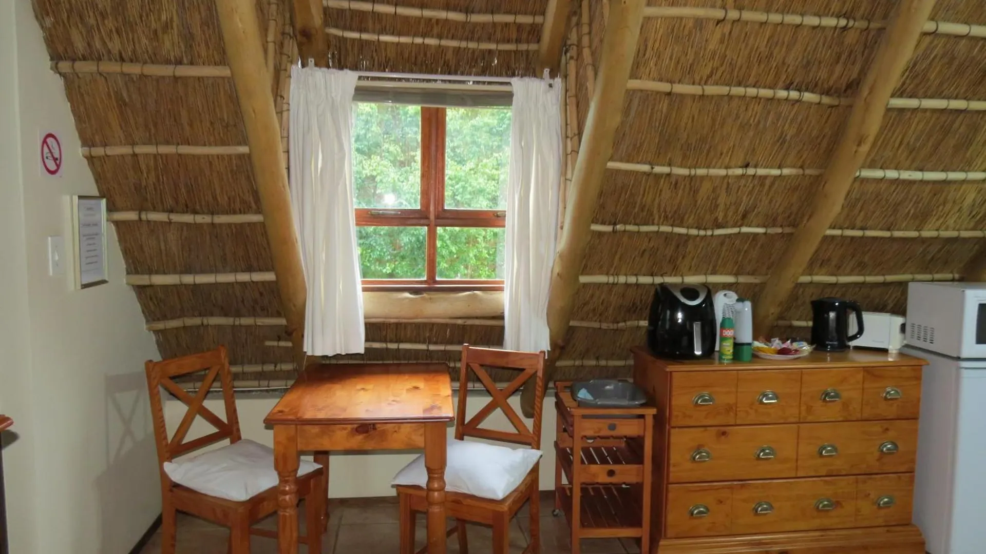 Easy Five Guest House Somerset West 4*,  Sudáfrica